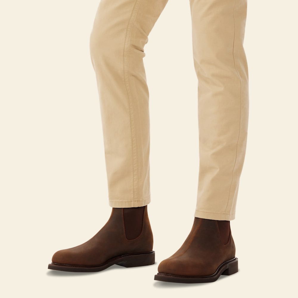 R.M.Williams Rugged Bark Oiled Nubuck Leather Gardener Boots for All-Day Comfort