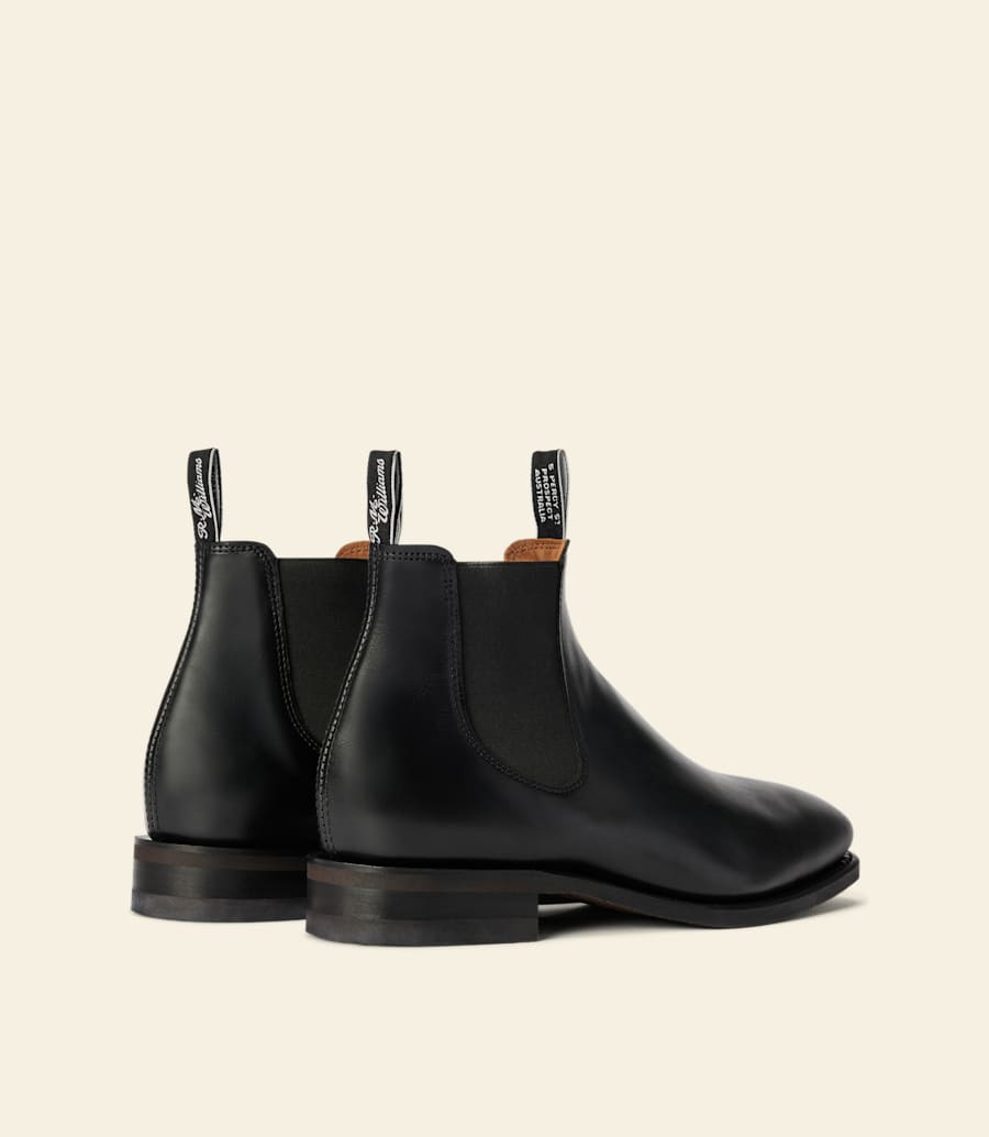 R.M.Williams Comfort Craftsman Ebony Pull-Up Leather Men's Chelsea Boots