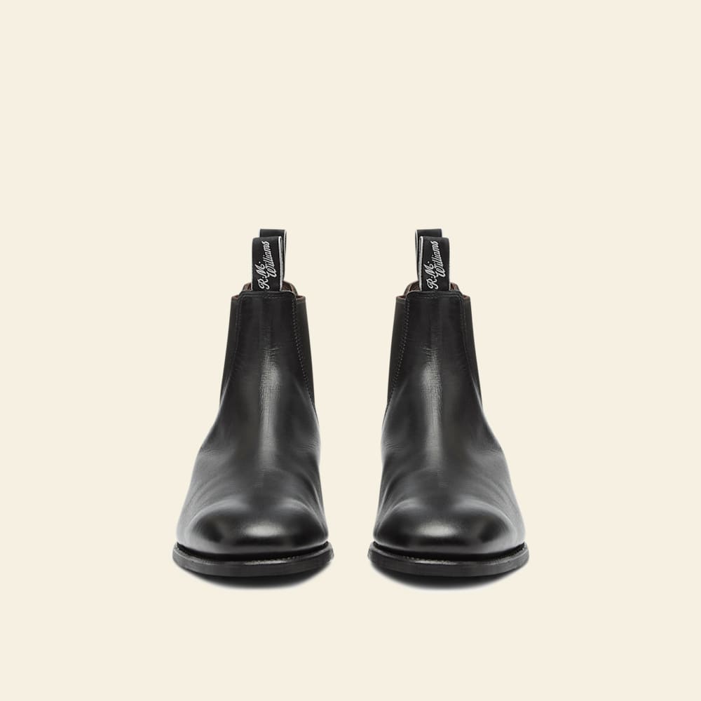 R.M.Williams Black Comfort Tambo Yearling Leather Chelsea Boots: Wide Chisel Toe, Durable Rubber Sole