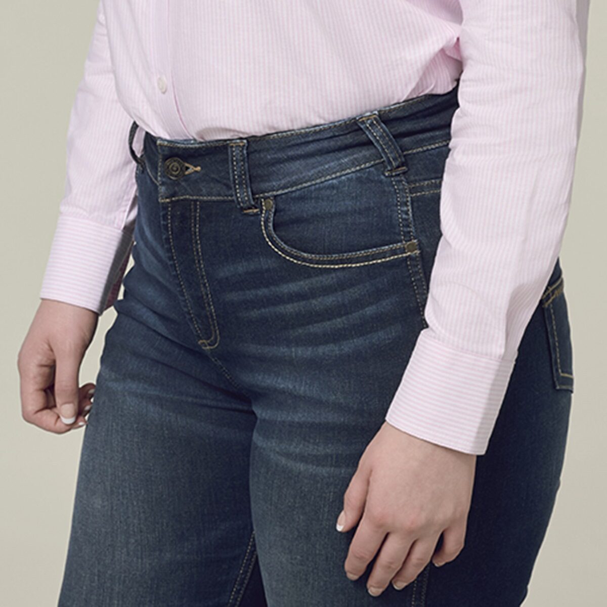 Hard Yakka Women's Mustang Bootcut Indigo Jeans: Durable, Comfortable Workwear